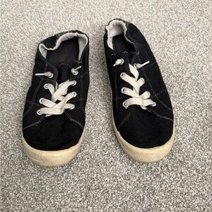 Women's Black Canvas Sneakers